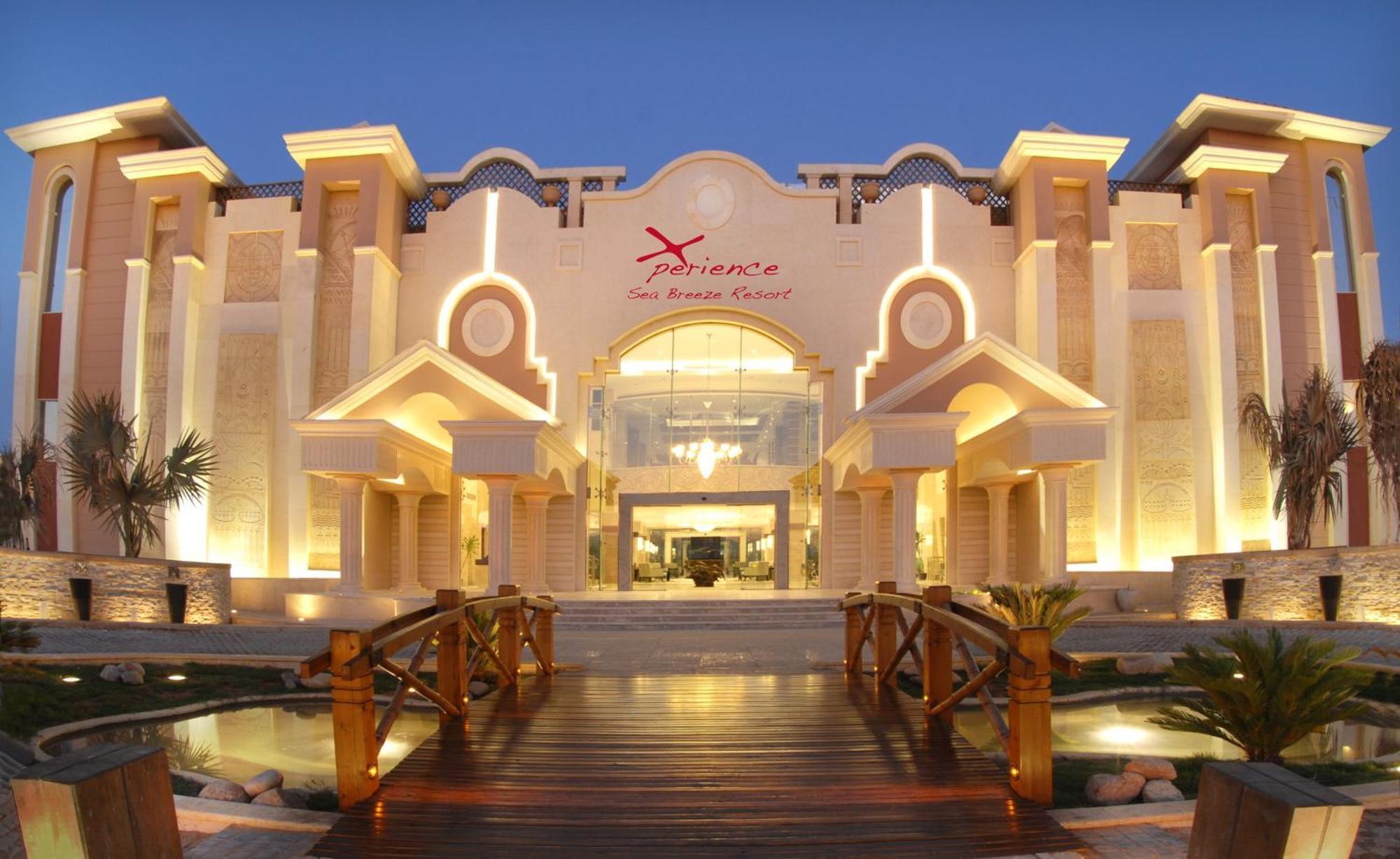 Xperience Sea Breeze Resort (Adults Only) Sharm el Sheikh Esterno foto Entrance of the hotel